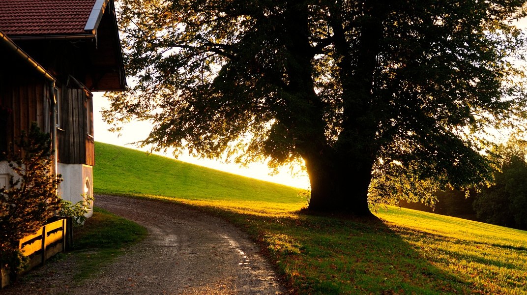 Blicke in das Alpenvorland (HK18), &copy; Bad T&ouml;lz
