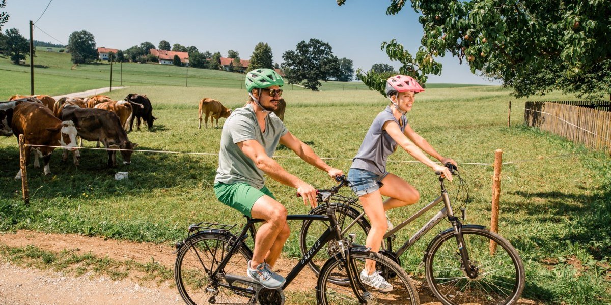 Radeln vorbei an Weilern und D&ouml;rfern., &copy; Unbekannt