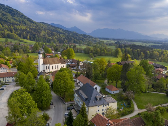 Blick auf Bad Heilbrunn, &copy; Lisa Bahnm&uuml;ller