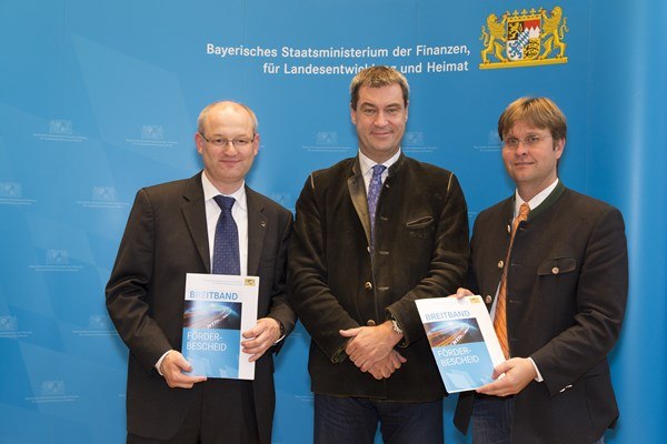 &Uuml;bergabe des F&ouml;rderbescheids